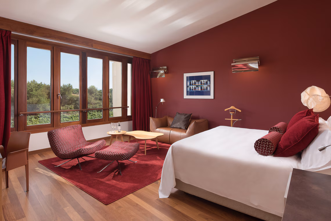 Deluxe Spa Guestroom