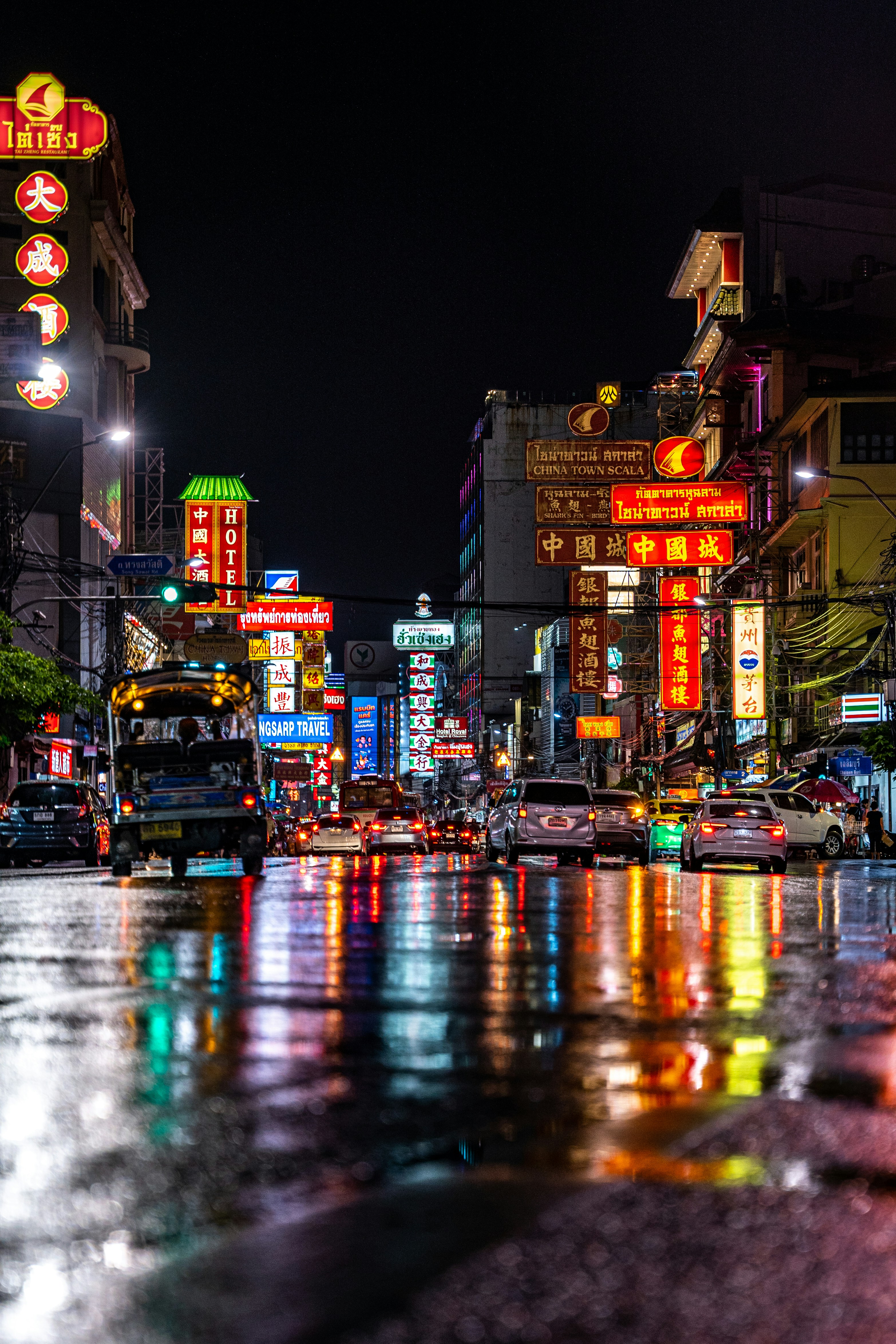 Bangkok street at night